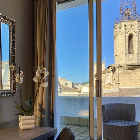 فندق Des Augustins 3*