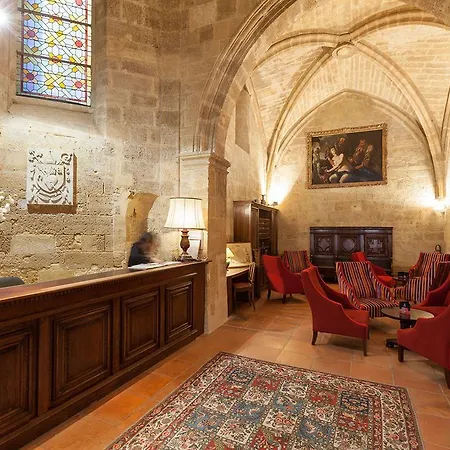 Des Augustins آيكس أومبروفينس