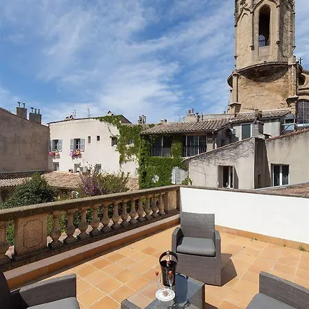 فندق Des Augustins 3*