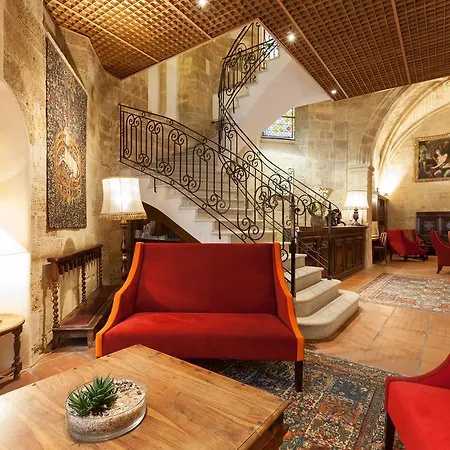 فندق Des Augustins 3*