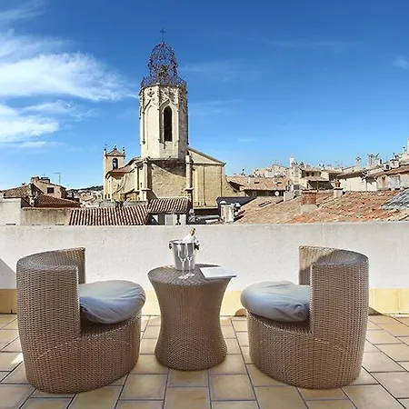 Des Augustins Hotel