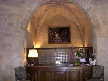 فندق Des Augustins آيكس أومبروفينس